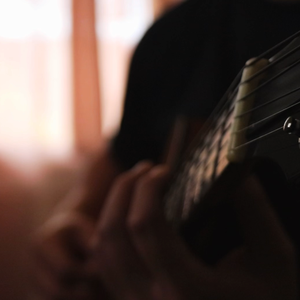 欧洲男青年撒尿自慰Gay
